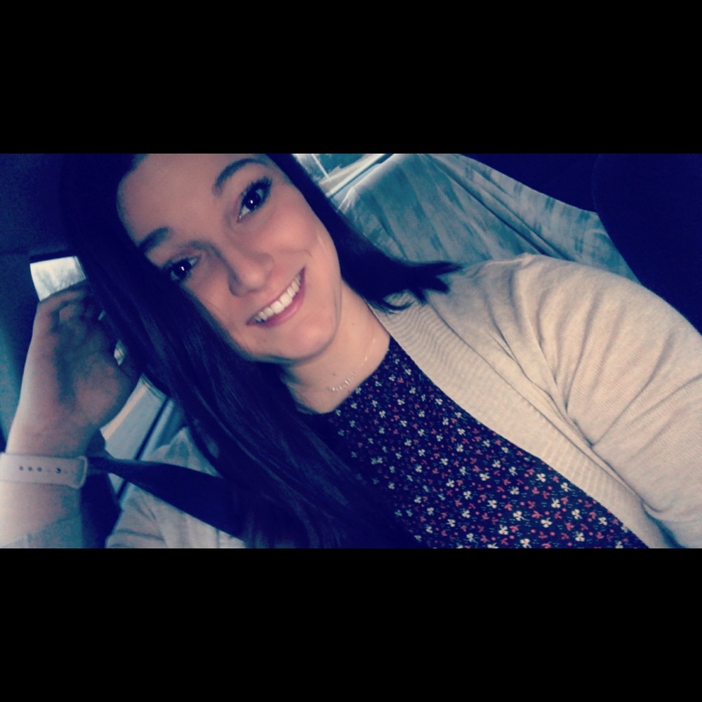 Meet your Posher, Haley